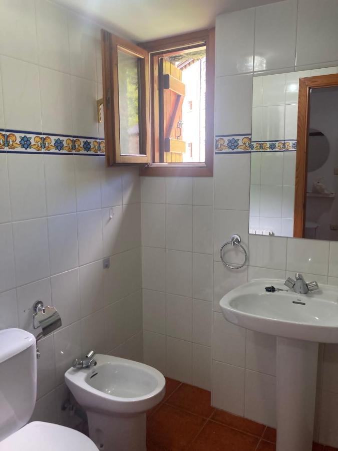 El Estudio De Buenavista Biescas  Extérieur photo